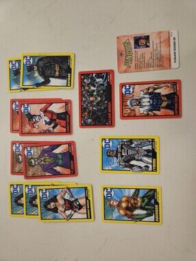 DC Comics Trading Cards - Assorted Superhero Set (Batman, Wonder Woman, Aquaman)